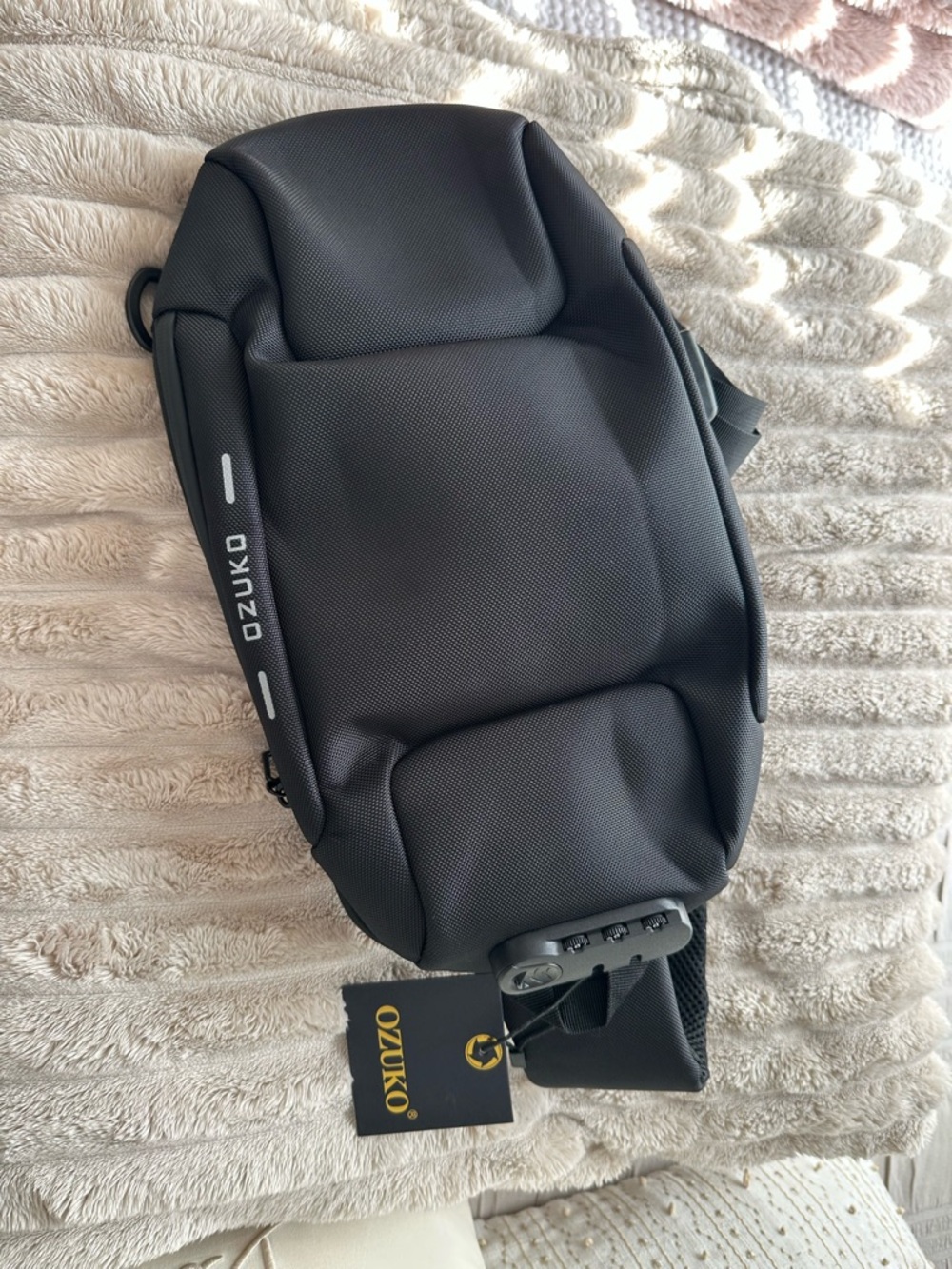 Black Men’s Anti-Theft Sling Bag